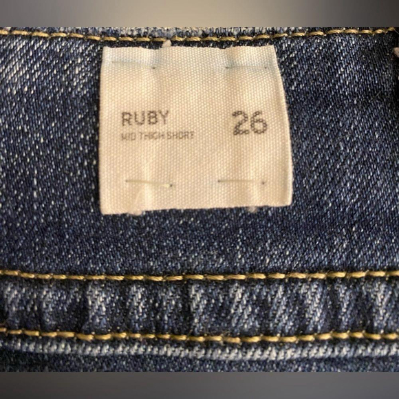 Hudson Denim Ruby Mid Thigh Shorts - Picture 6 of 6